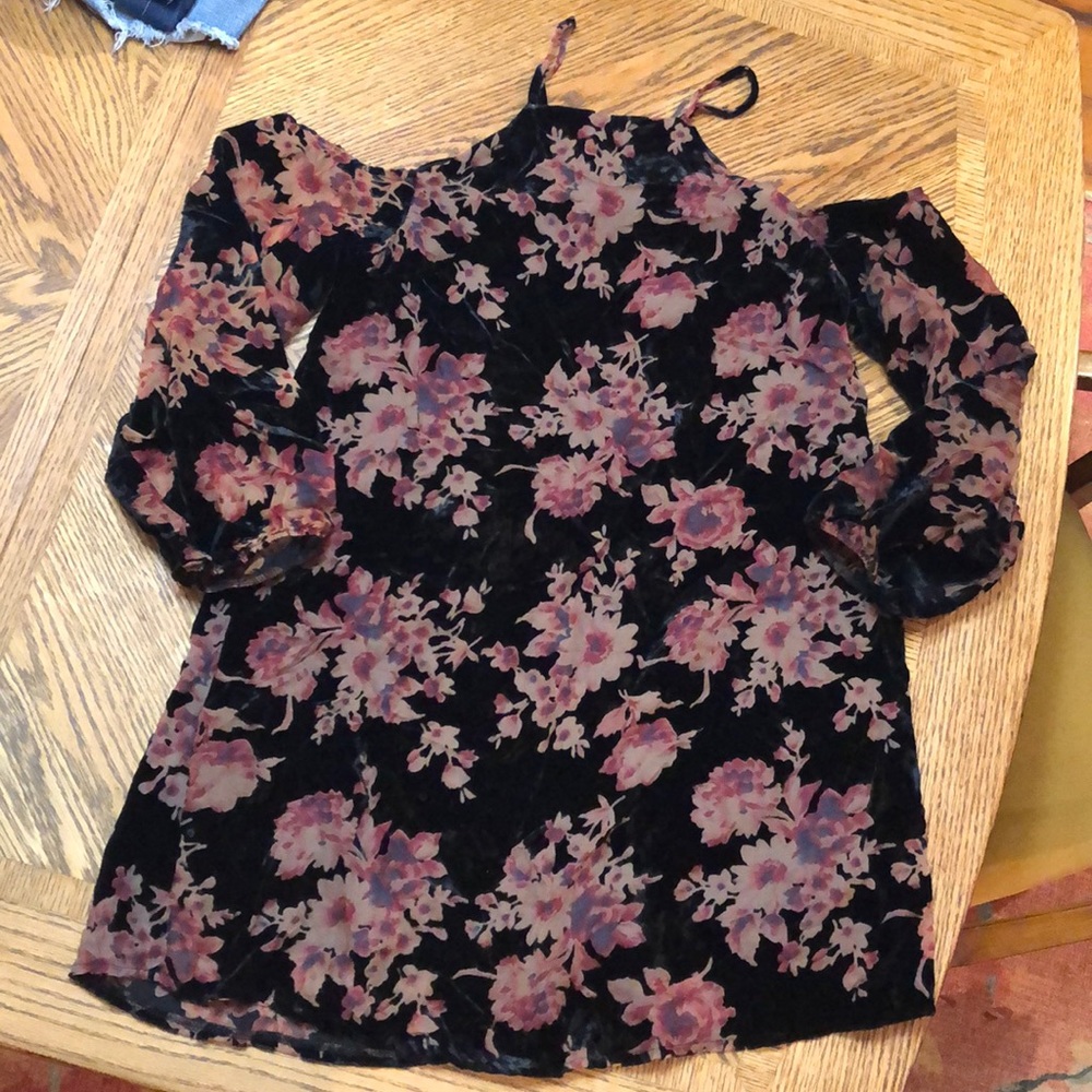Mini dress